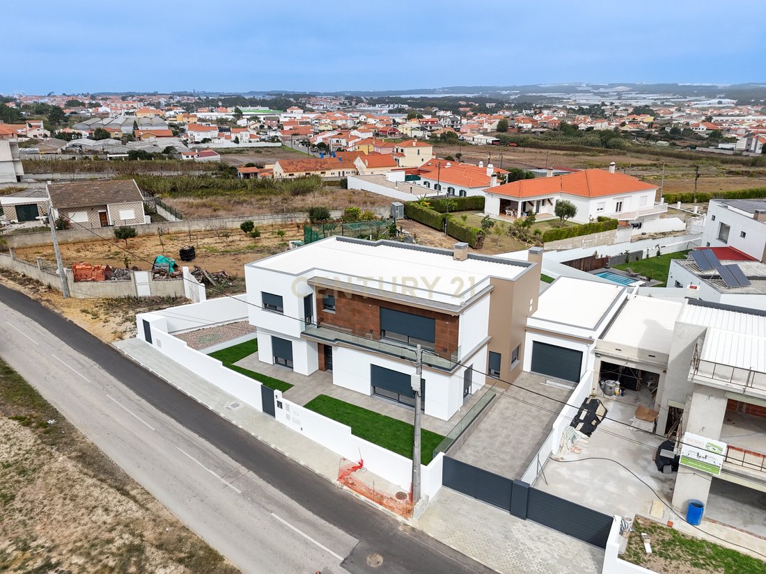 Villa in Silveira, Lisbon, Portugal 1 - 16482257