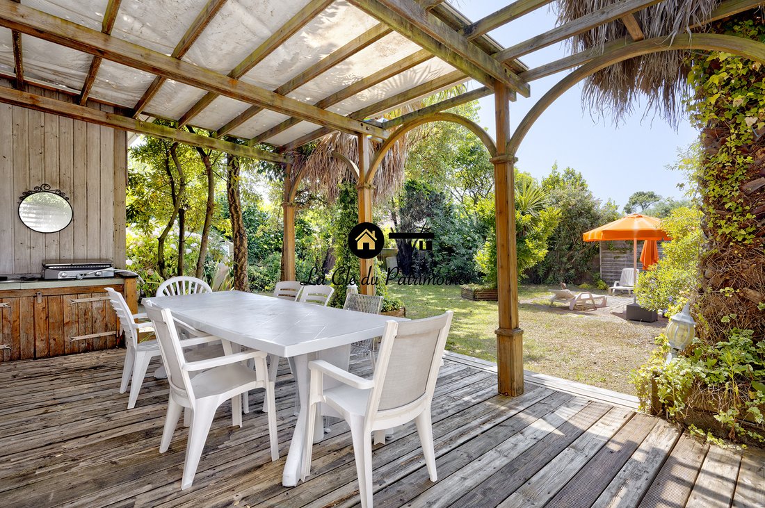 House in Ares, Nouvelle-Aquitaine, France 4 - 16480016