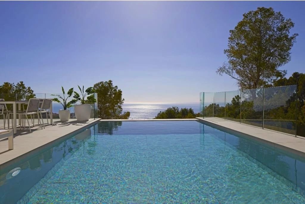 Villa in Chiva, Valencian Community, Spain 1 - 16480535