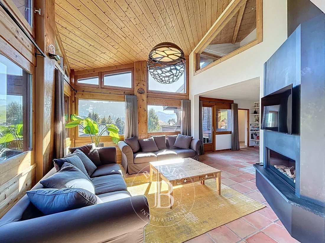 Chalet in Les Gets, Auvergne-Rhône-Alpes, France 2 - 16480548