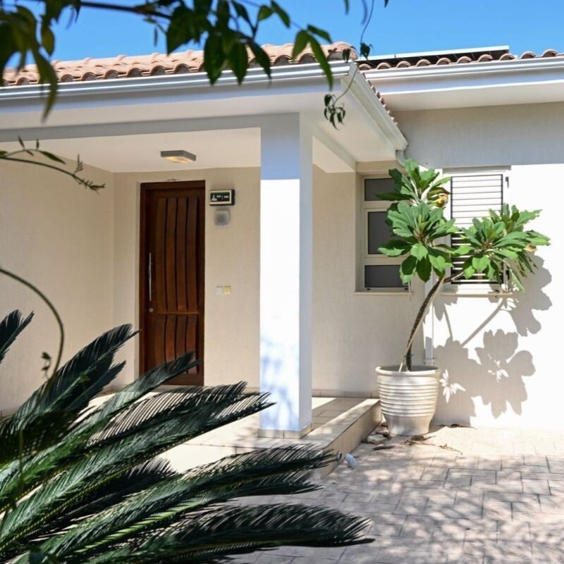 Villa in Mesa Chorio, Paphos, Cyprus 1 - 16482134