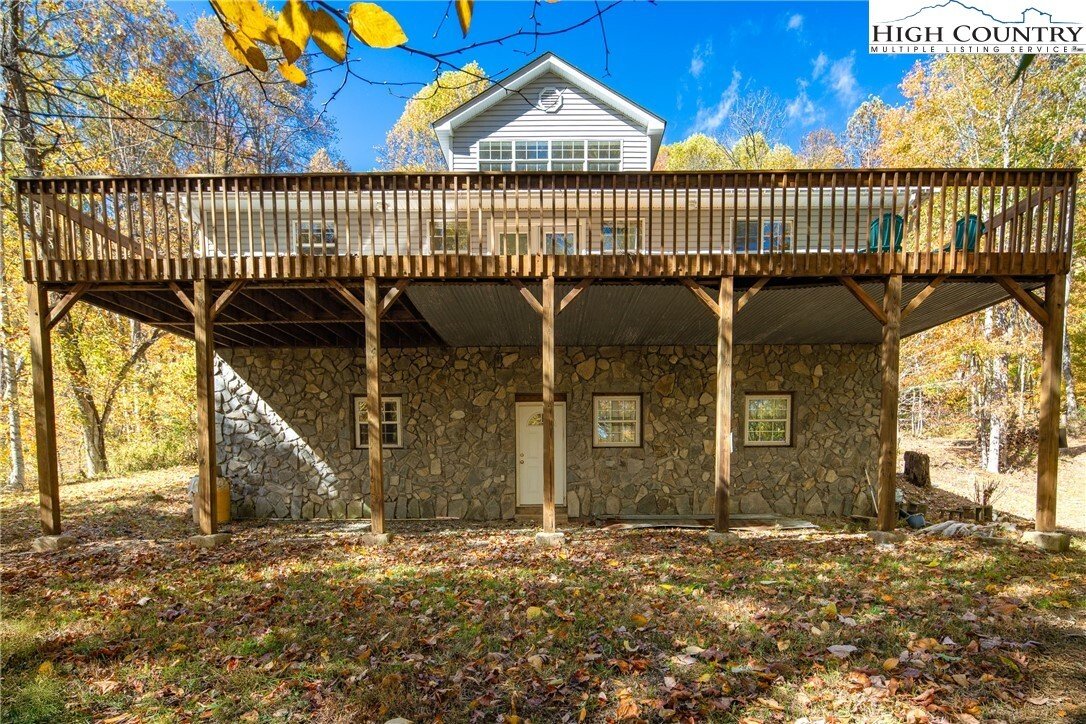 House in Sugar Grove, North Carolina, United States 4 - 16483539