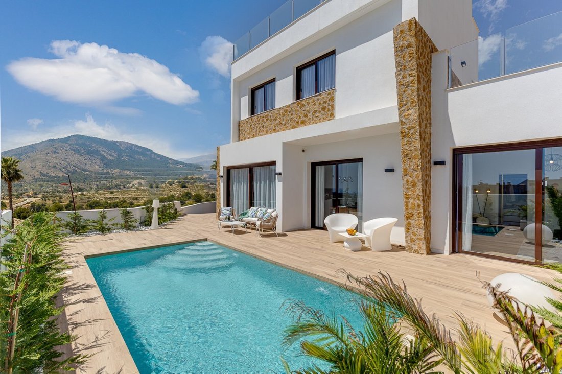 Villa in Finestrat, Valencian Community, Spain 1 - 16482674