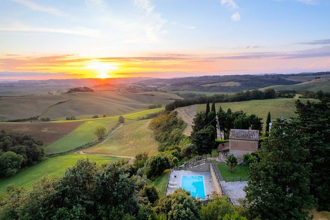 Country House in Volterra, Tuscany, Italy 3 - 16482677