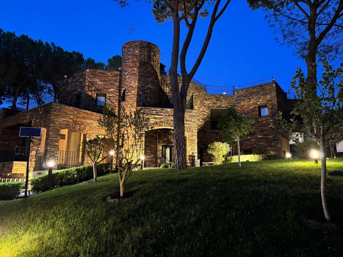 Chalet in San Miguel del Pino, Castile and Leon, Spain 4 - 16481074