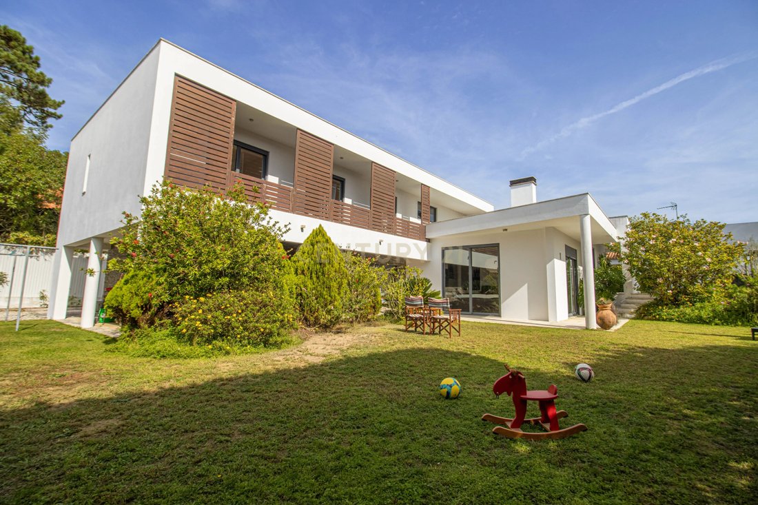 Villa in Colares, Lisbon, Portugal 1 - 16484020