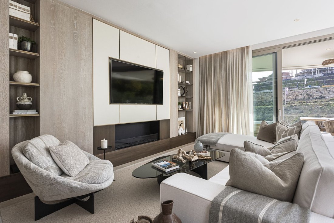 Apartment in Benahavis, Andalusia, Spain 5 - 16480681