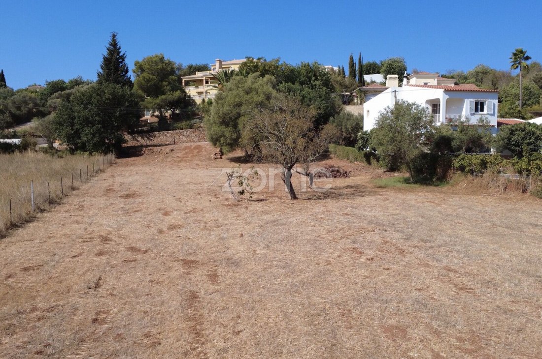 Land in Loule (Sao Clemente), Algarve, Portugal 1 - 16482480