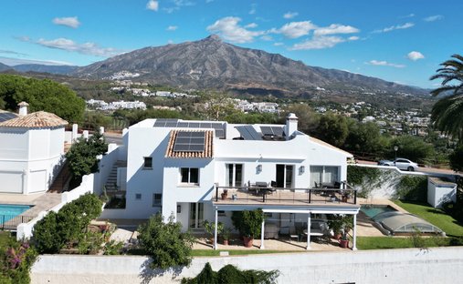 Villa en Nueva Andalucía, Marbella, España 1