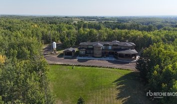 House in Carvel, Alberta, Canada 1