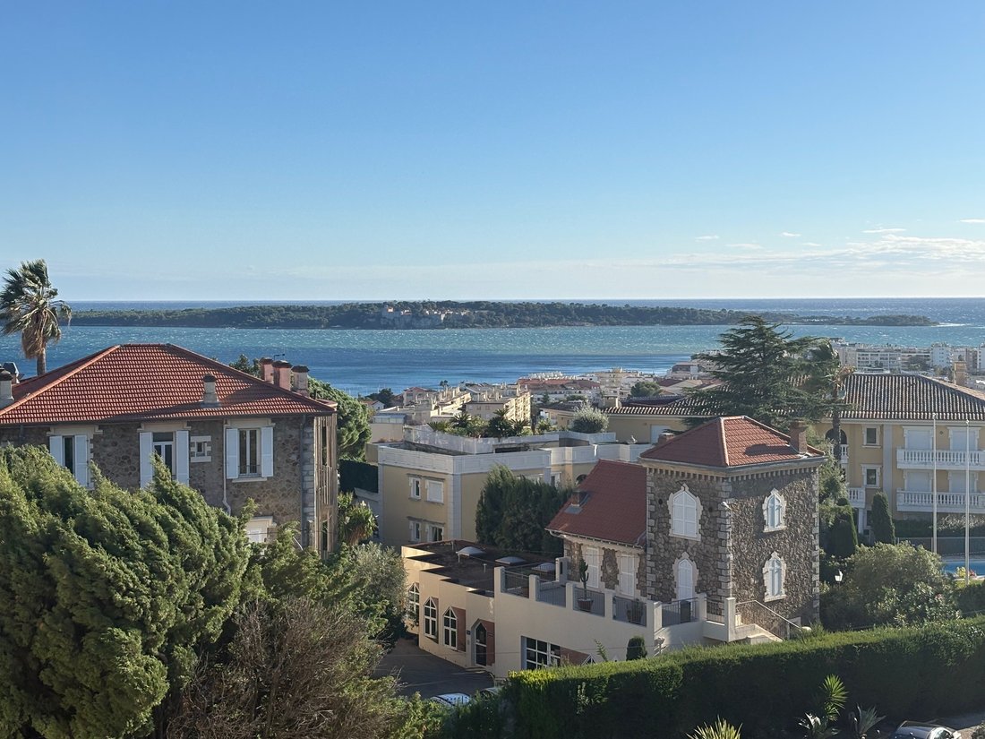 Apartment in Montfleury, Cannes, France 1 - 16482139