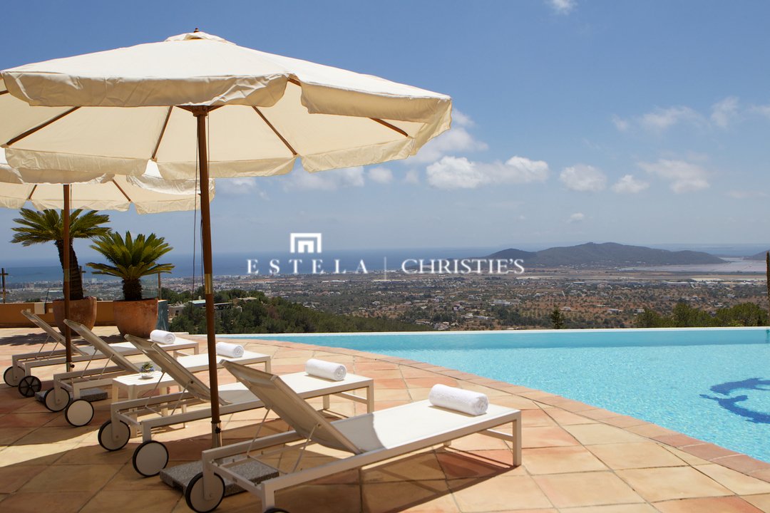 Villa in Sant Josep de sa Talaia, Balearic Islands, Spain 1 - 16482044