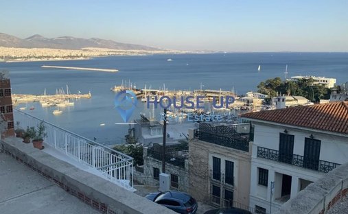 House in 2nd District of Piraeus, Piraeus, Greece 1