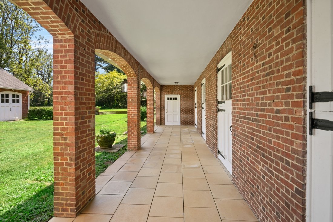 House in Basking Ridge, New Jersey, United States 3 - 16481448
