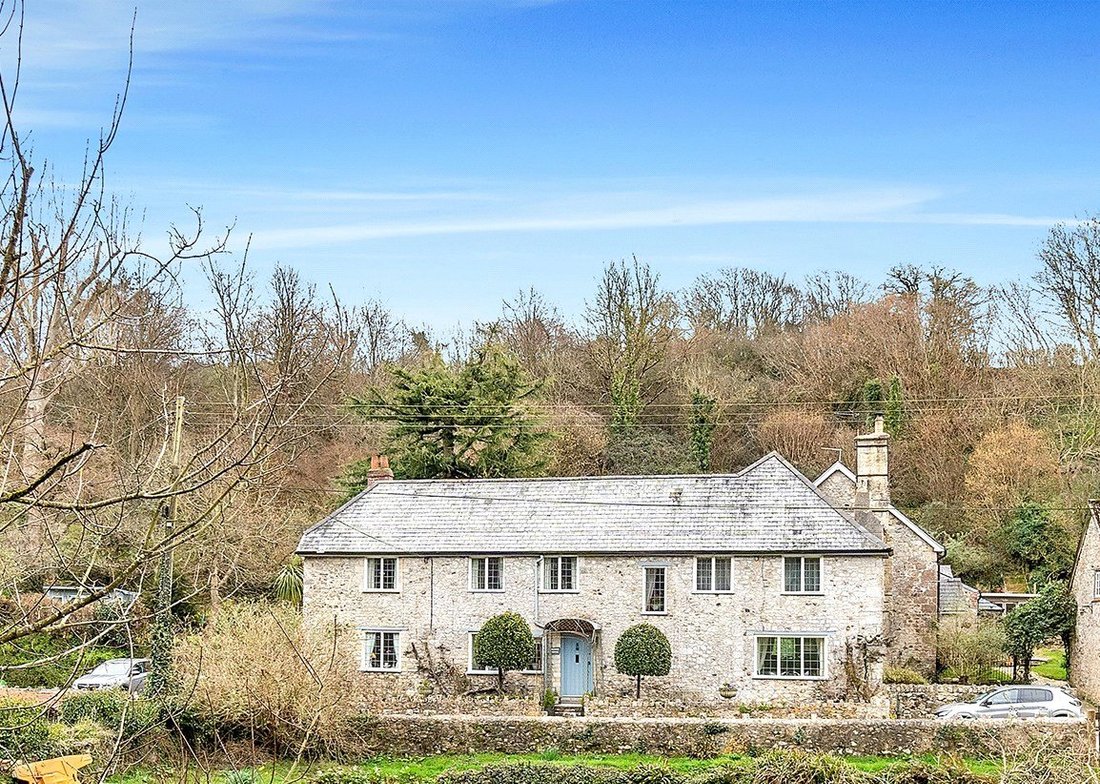 House in Combpyne (Combpyne Rousdon), Combpyne, England 1 - 16482054