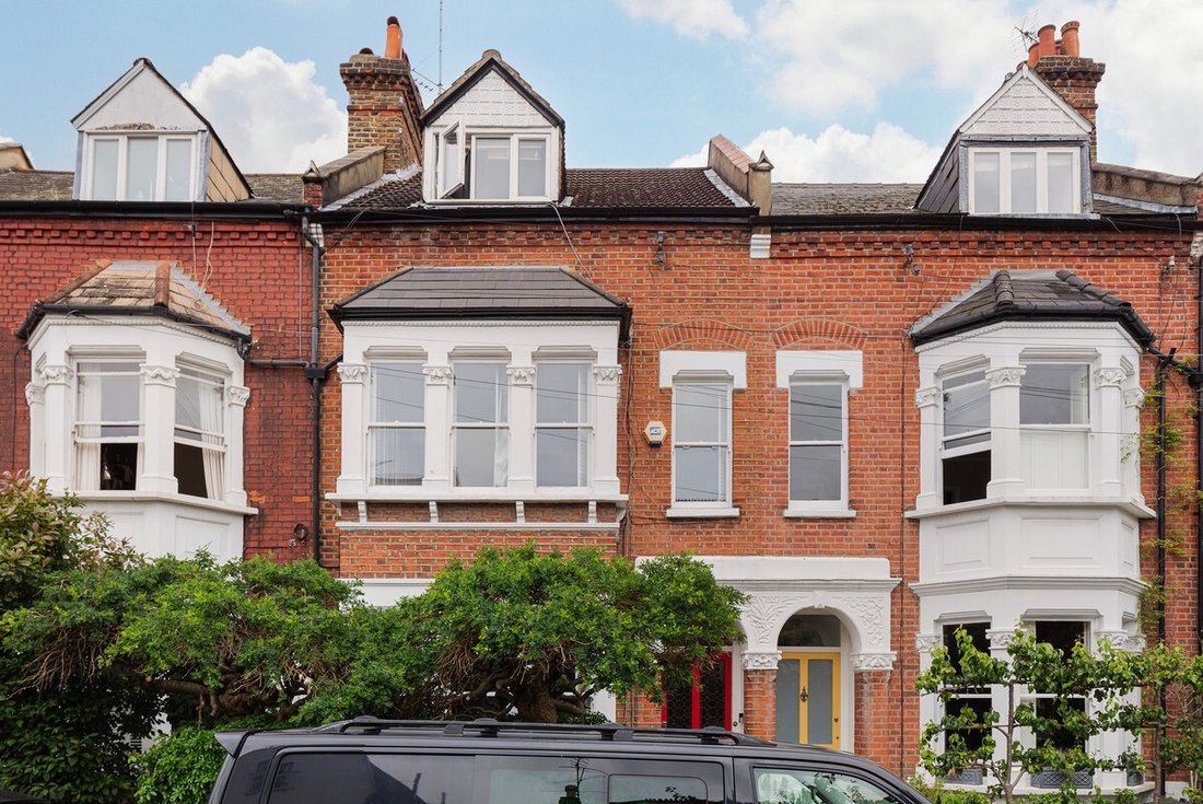 House in Ravenscourt Park, Hammersmith and Fulham, England 1 - 16482124