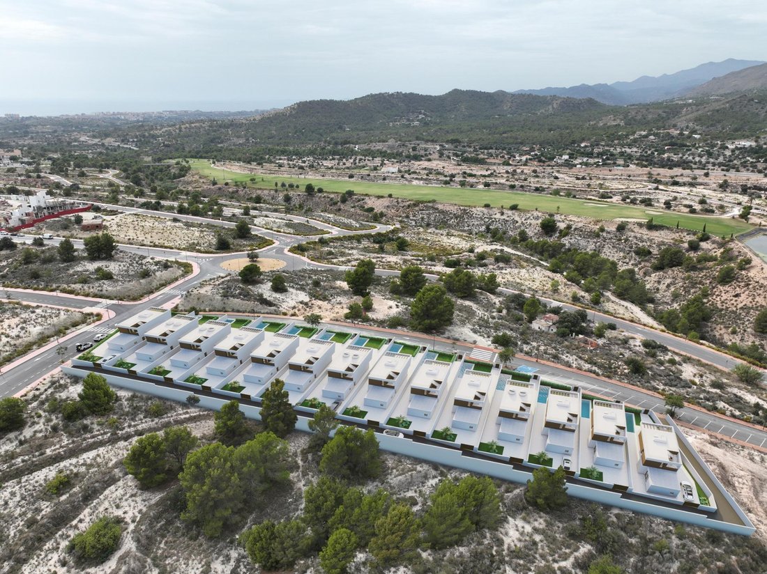 Villa in Finestrat, Valencian Community, Spain 3 - 16482664