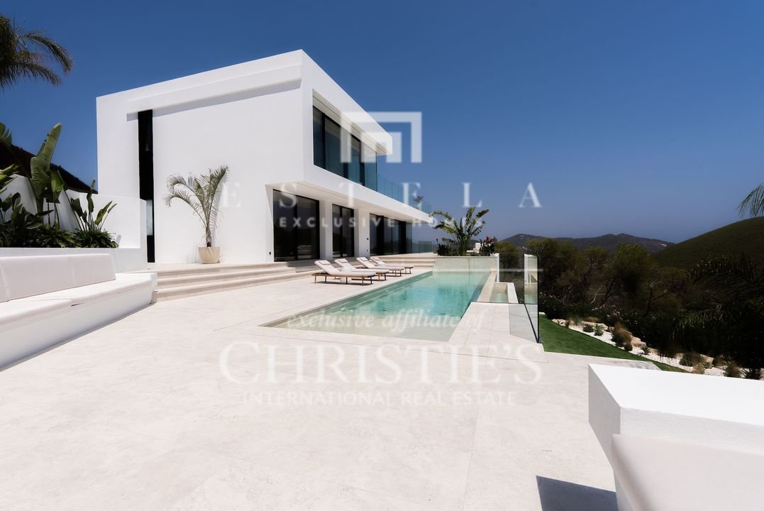 Villa in Roca Llisa, Santa Eularia des Riu, Balearic Islands 3 - 16482056