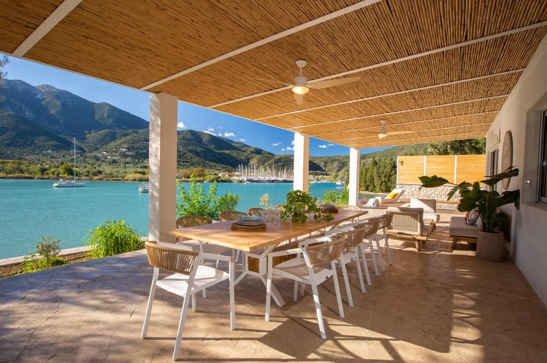 Villa in Bluxou, Ellomenos, Greece 5 - 16480976