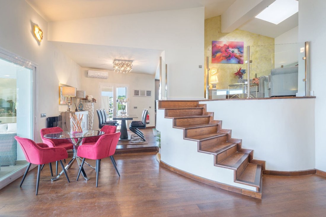 Villa in Marbella, Andalusia, Spain 4 - 16479093