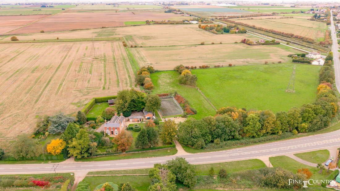 House in Greater Lincolnshire, England 3 - 16482068