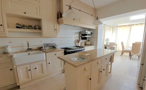 Castle for Sale in Saumur, Pays de la Loire, France