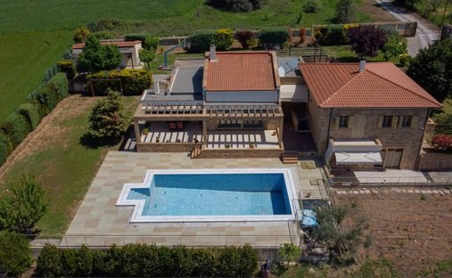 Villa in Thermaikos, Macedonia and Thrace, Greece 1