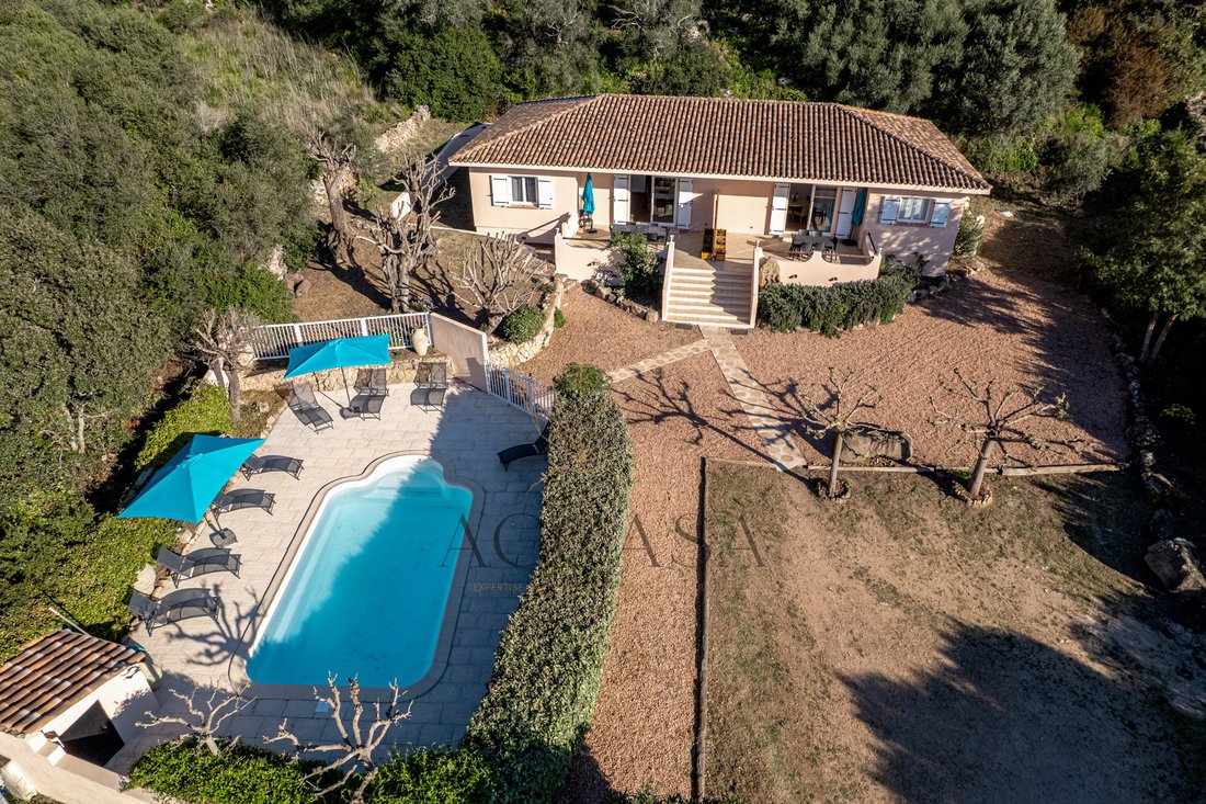 Villa in Figari, Corsica, France 1 - 16480317