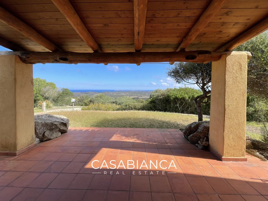 Villa en Lungòni/Santa Teresa Gallura, Cerdeña, Italia 1 - 16483035