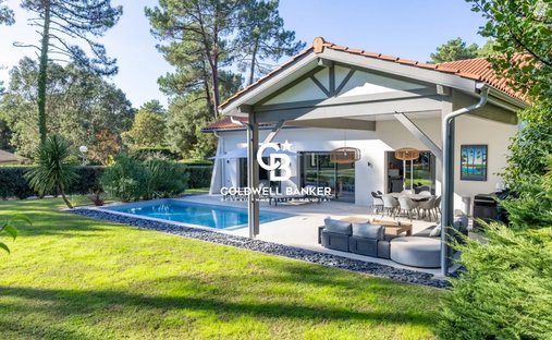 Villa in Soorts-Hossegor, Nouvelle-Aquitaine, France 1