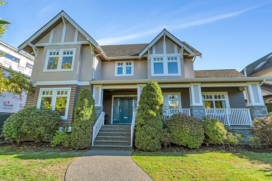House in Vancouver, British Columbia, Canada 1 - 16481528
