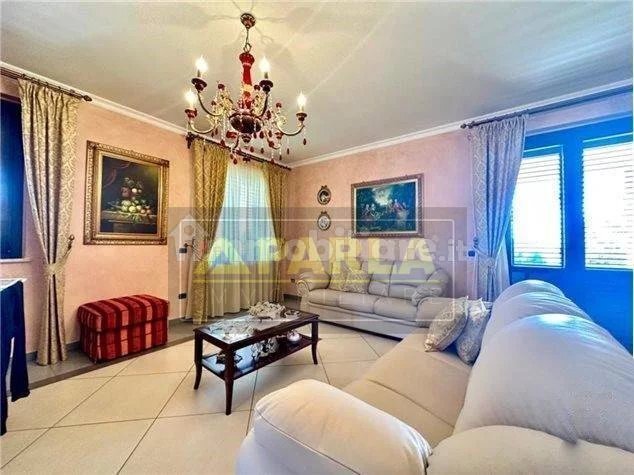 Villa en Mazzarino, Sicilia, Italia 3 - 16484027