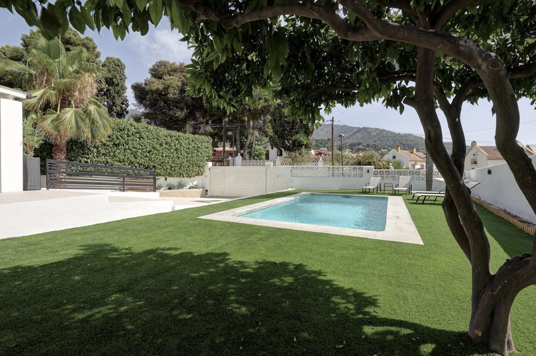 Villa in Marbella, Andalusia, Spain 5 - 16484011