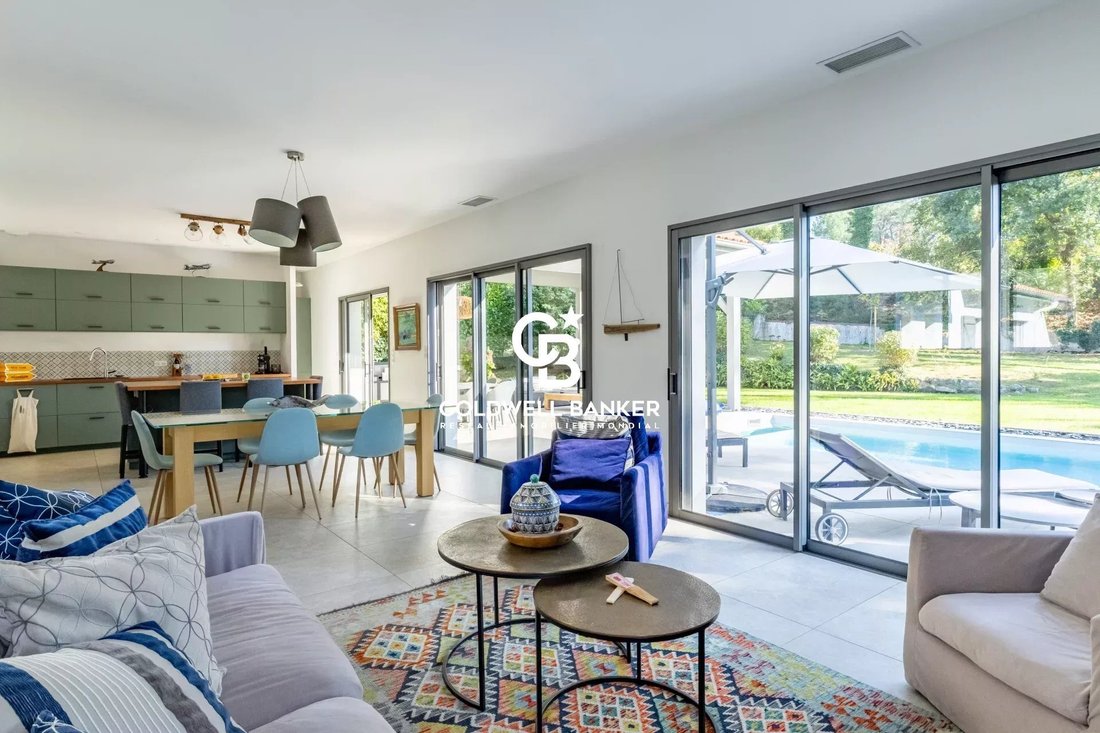 Villa in Soorts-Hossegor, Nouvelle-Aquitaine, France 4 - 16479076