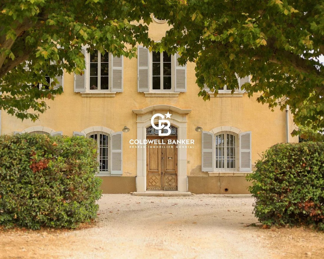 Farm Ranch in Cuers, Provence-Alpes-Côte d'Azur, France 4 - 16479133