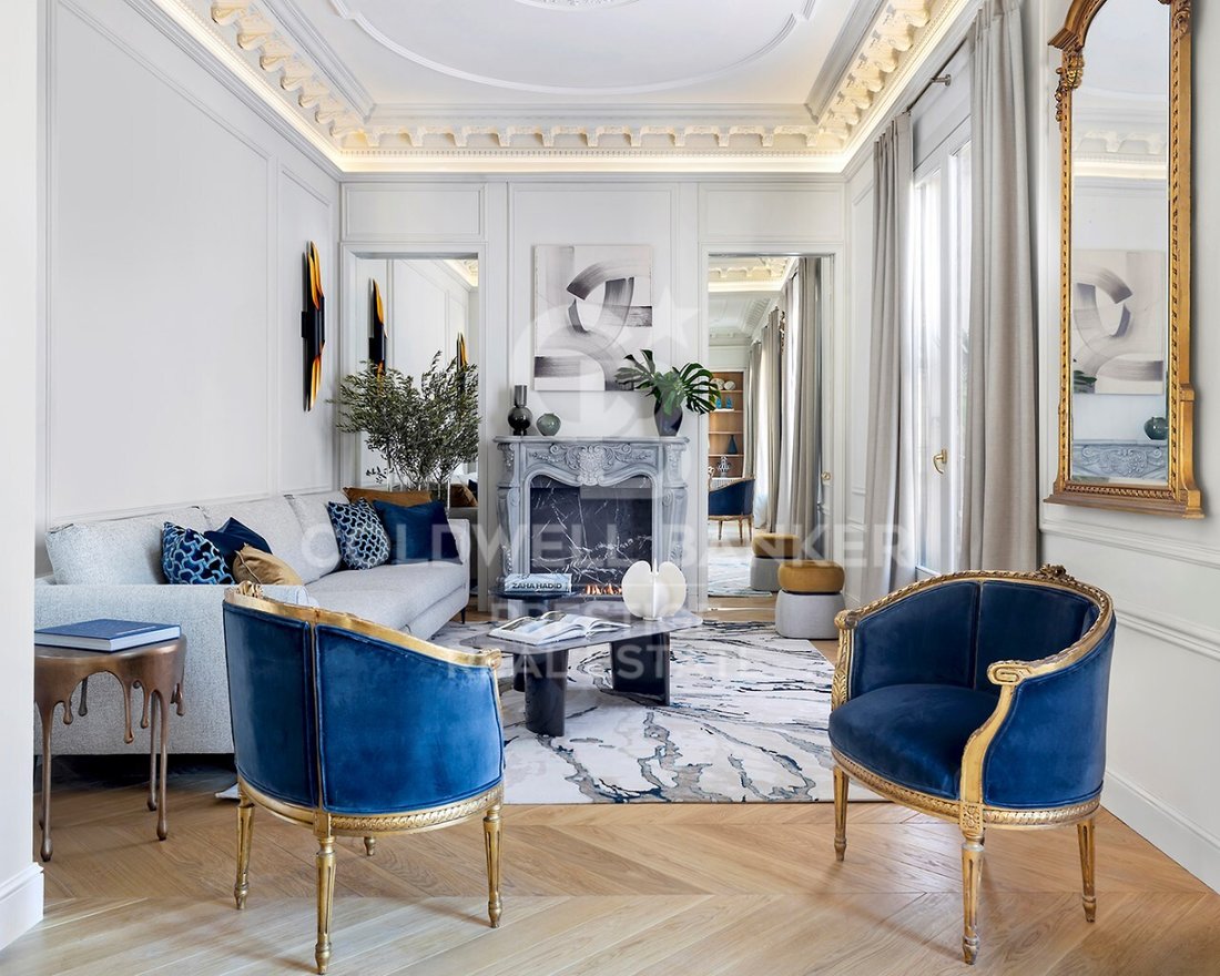 Apartment in Eixample, Barcelona, Spain 2 - 16311696