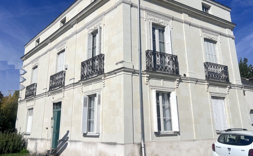 Castle for Sale in Saumur, Pays de la Loire, France