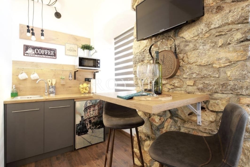 Apartment in Mjesni odbor Luka, Grad Rijeka, Primorje-Gorski Kotar County 5 - 16482348