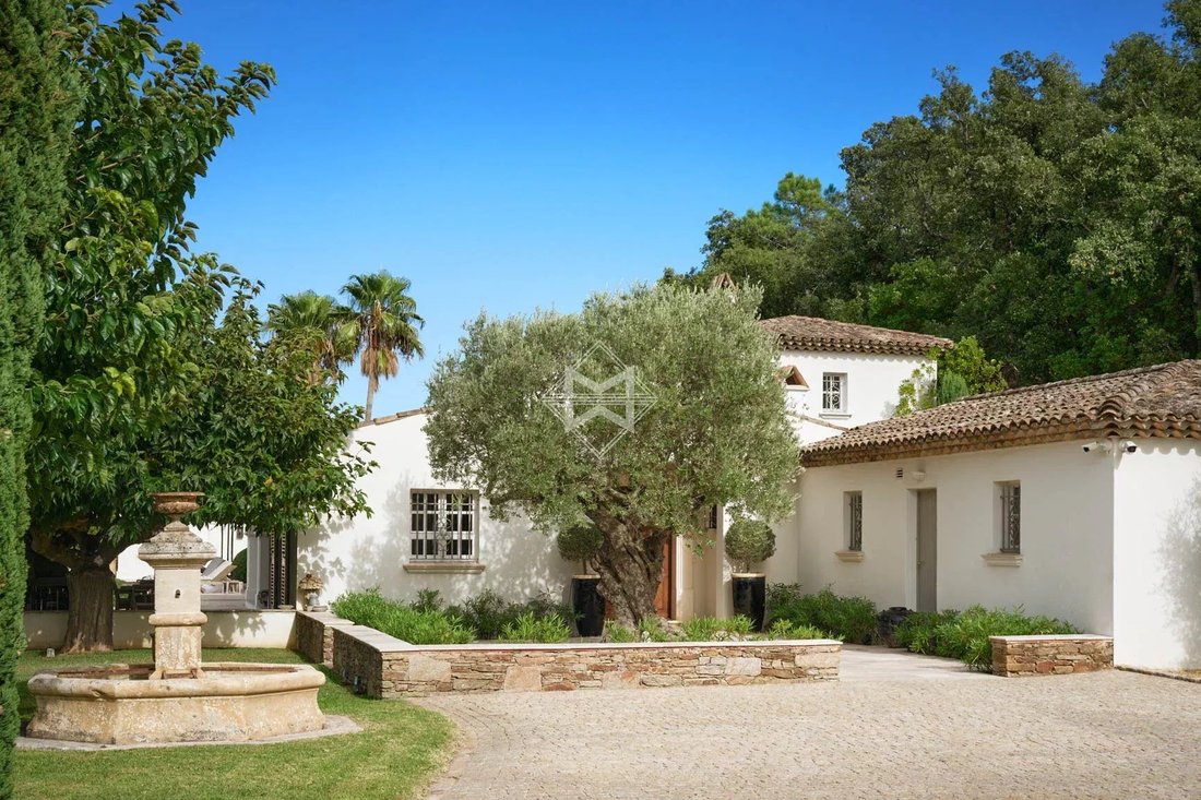 Villa in Zone Ouest Urbaine, Saint-Tropez, France 5 - 11050125