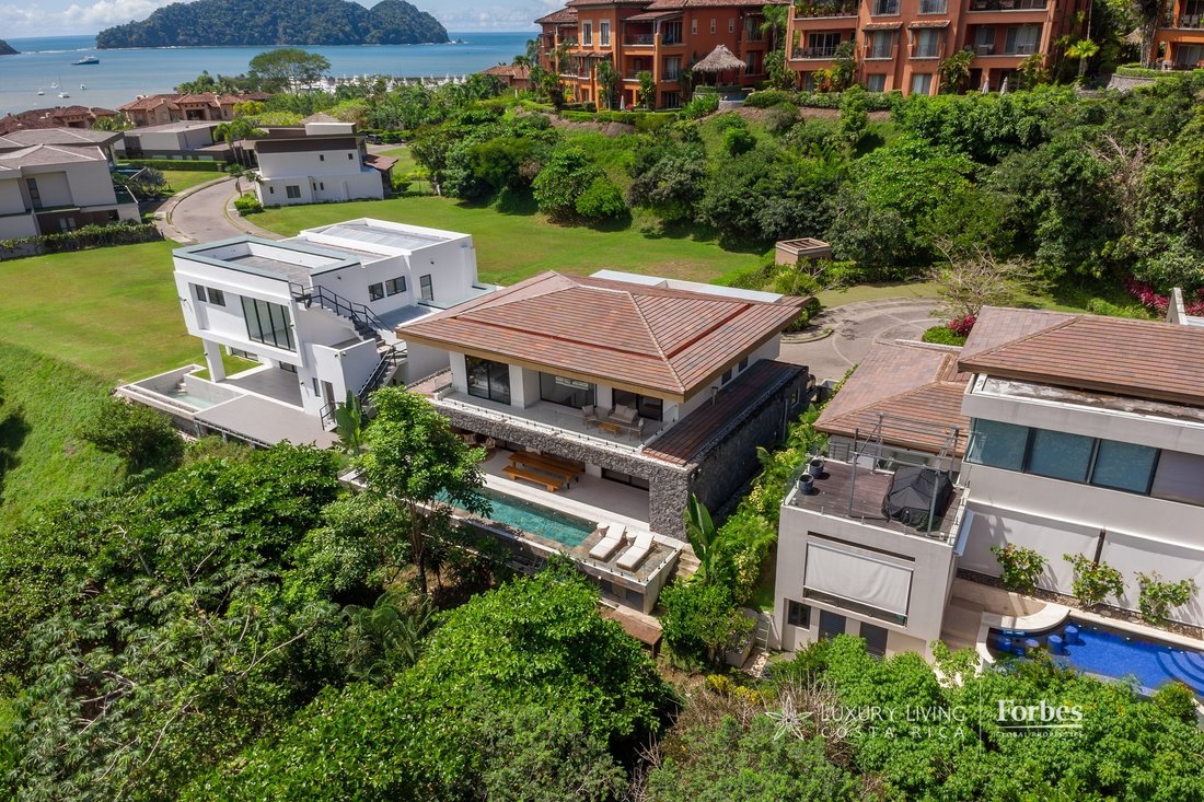 House in Playa Herradura, Puntarenas Province, Costa Rica 1 - 16495134