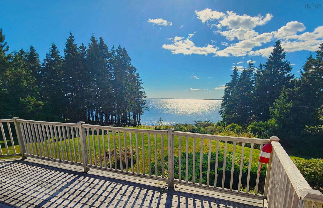 House in Western Head, Nova Scotia, Canada 2 - 16113320