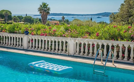 Villa en Grimaud, Provenza-Alpes-Costa Azul, Francia 1
