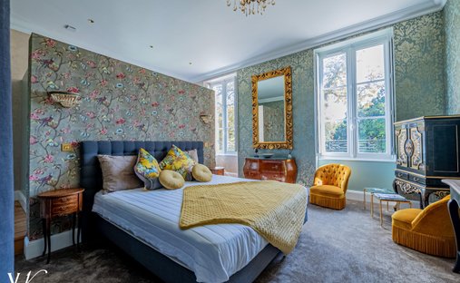 Léognan Xviiith Century Castle Annex Park Swimming Pool Tennis