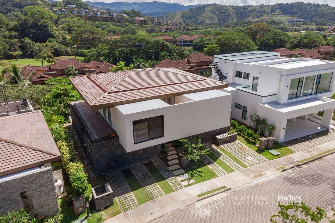 House in Playa Herradura, Puntarenas Province, Costa Rica 2 - 16495134