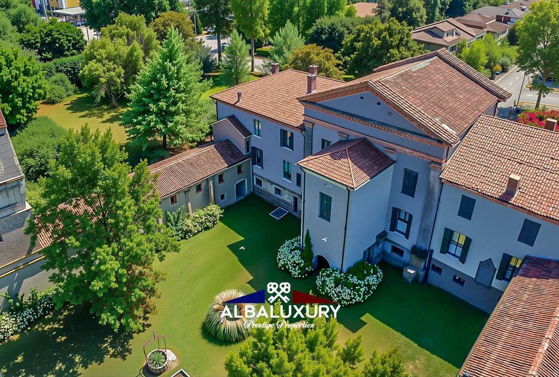 Villa in Abano Terme, Veneto, Italy 2 - 15347589