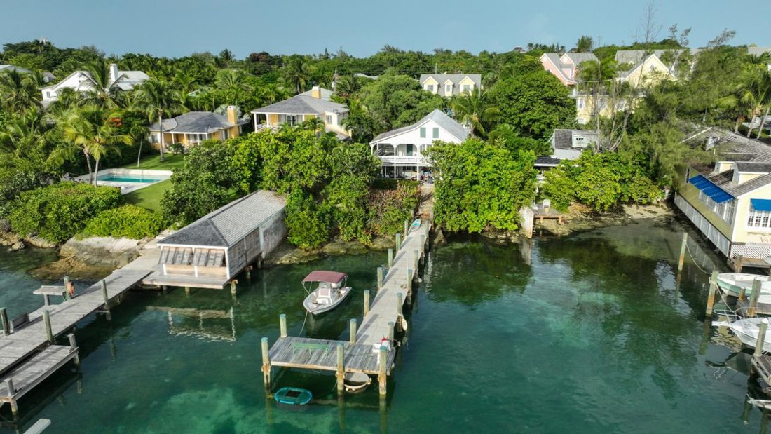 House in Harbour Island, Bahamas 3 - 16486052