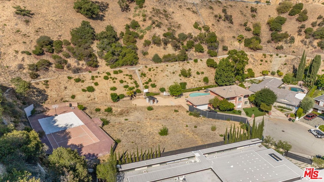 Land in Los Angeles, California, United States 4 - 16489556