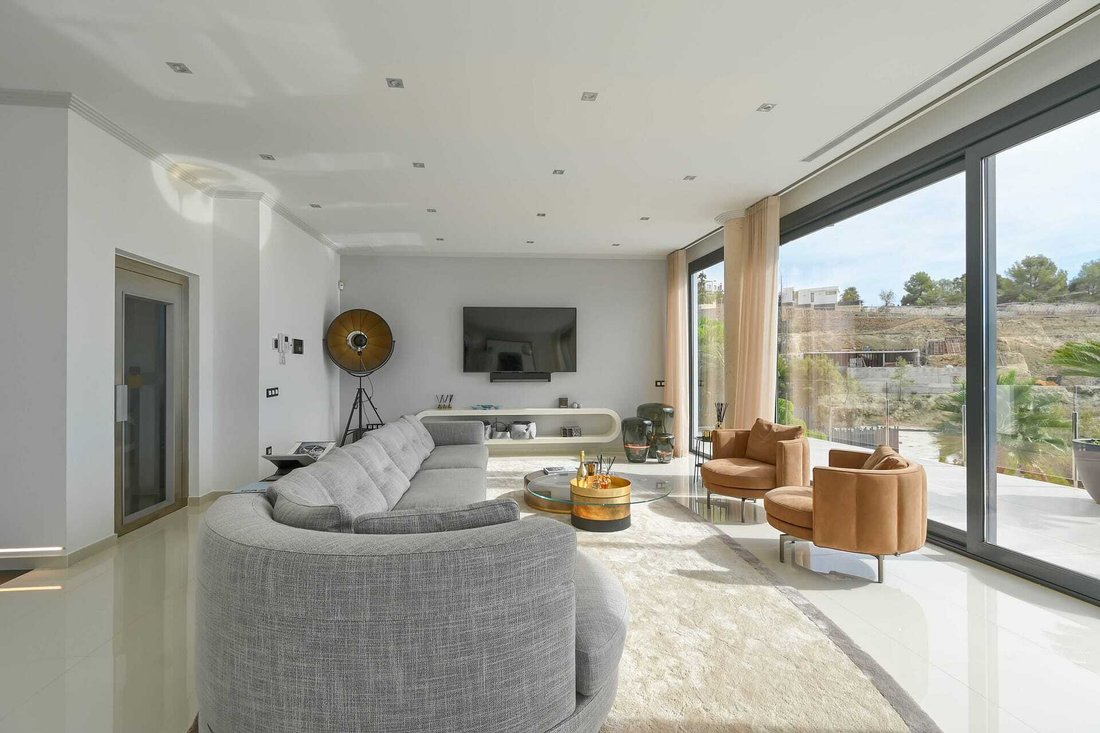 Villa in Benissa, Valencian Community, Spain 4 - 16492907