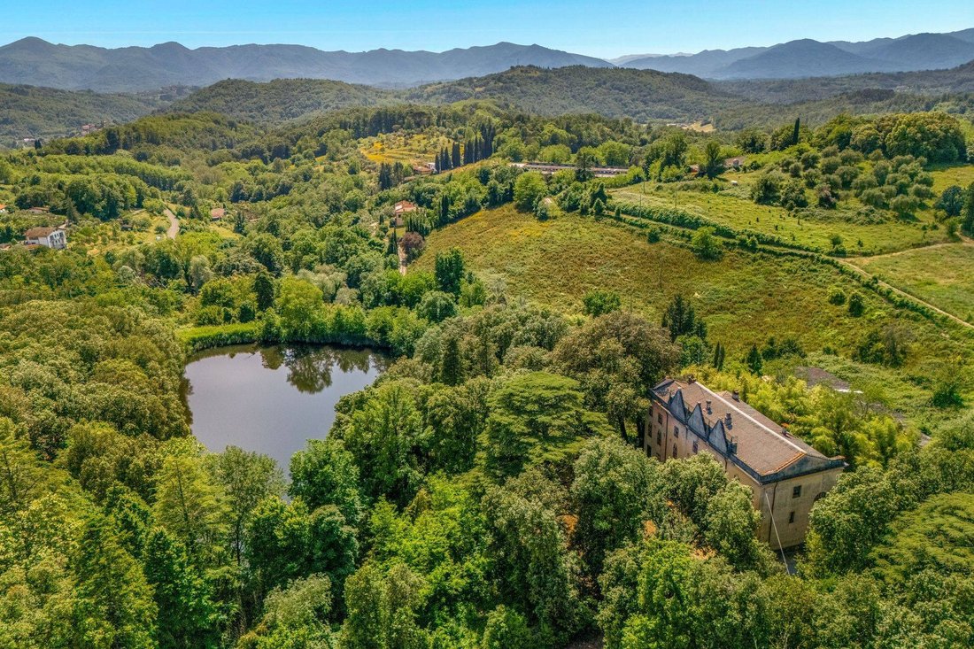 Country House in Fivizzano, Tuscany, Italy 4 - 15761792