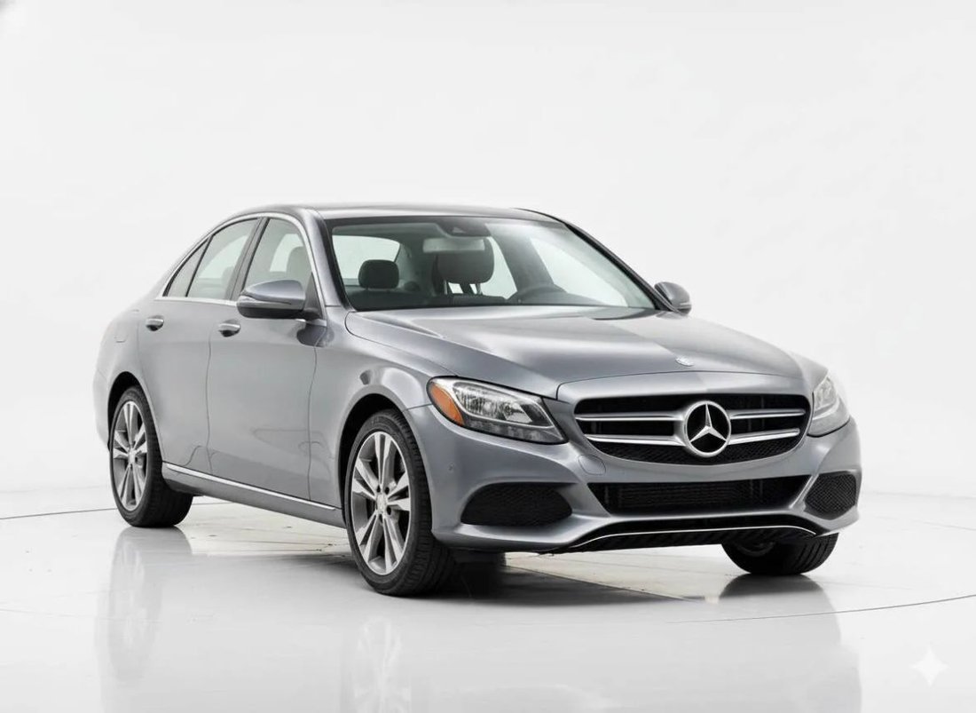Sedan in Lake Bluff, IL, United States 3 - 15739559